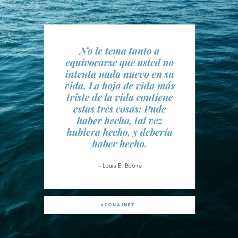La superficie del agua en el océano  y unas palbras sobre haber hecho y no hecho